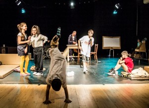 Familia Offline, 2013. Written by: Mihaela Michailov, directed by: Radu Apostol